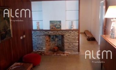 CHALET PARA DOS FAMILIAS