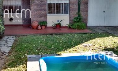 CHALET PARA DOS FAMILIAS