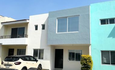 CASA EN RENTA NUEVA GALICIA 