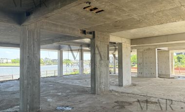 Departamento en Venta  con salida al Río. 3 dorm en suite en Acqua Marinas, Nordelta