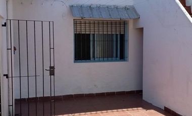 PH en venta - 2 Dormitorios 1 Baño - Lanús