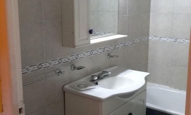 PH en venta - 2 Dormitorios 1 Baño - Lanús