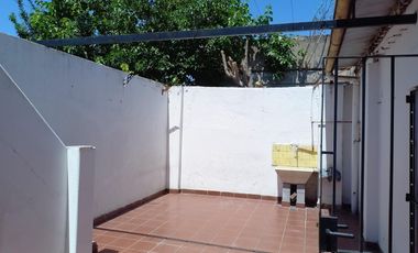 PH en venta - 2 Dormitorios 1 Baño - Lanús