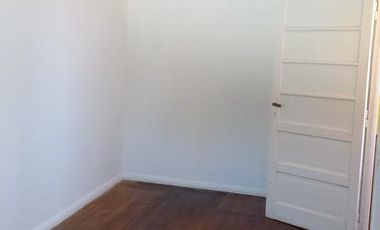 PH en venta - 2 Dormitorios 1 Baño - Lanús