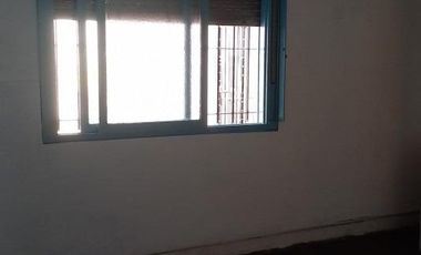 PH en venta - 2 Dormitorios 1 Baño - Lanús