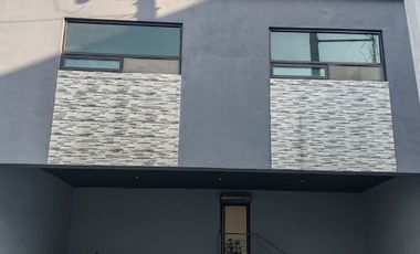 VENTA de bodega con TRANSFORMADOR en Santa Catarina