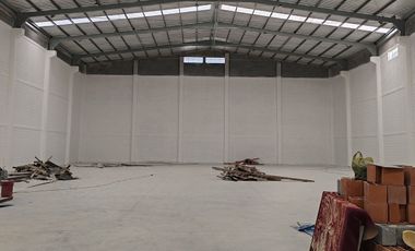 VENTA de bodega con TRANSFORMADOR en Santa Catarina