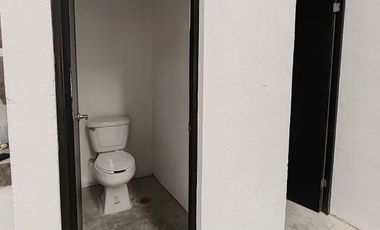 VENTA de bodega con TRANSFORMADOR en Santa Catarina