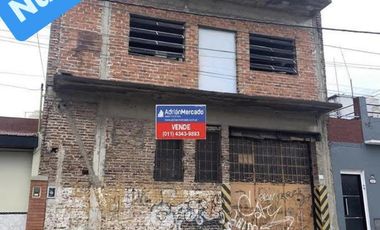 Establecimiento Industrial de 855 m2 cubiertos aproximados, Villa Ballester