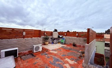 Venta PH en Duplex en Temperley con patio y terraza