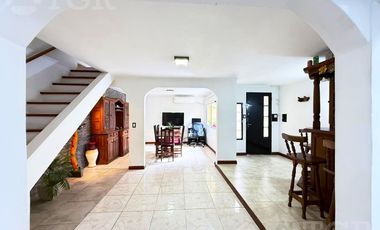 Venta PH en Duplex en Temperley con patio y terraza