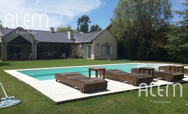 El Ombu | Venta | 4 Dorm.| Gran Parque y Pileta!