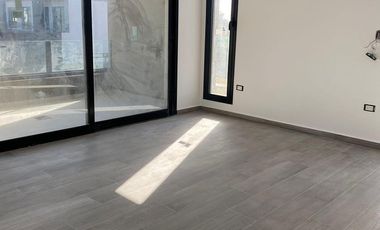 Casa en venta con renta - Barrio La Providencia, Canning