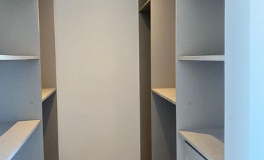 Casa en venta con renta - Barrio La Providencia, Canning