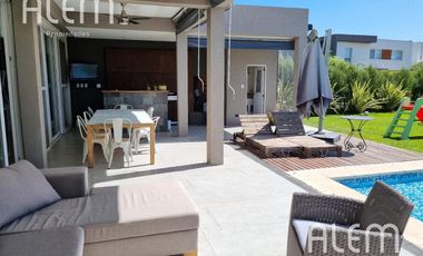 Casa en Venta | Los Naranjos