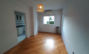 Departamento de dos ambientes en Las Cañitas.