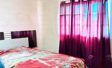 Casa en venta - 4 Dormitorios 2 Baños - Cochera - 400Mts2 - Merlo