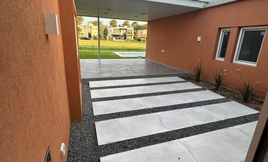 Casa 4 ambientes con pileta en alquiler - Greenville Polo Resort