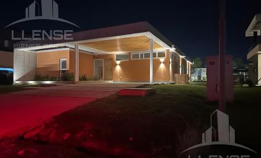 Casa 4 ambientes con pileta en alquiler - Greenville Polo Resort