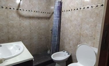 Local en venta - 1 Baño 1 Oficina - 364Mts2 - Lomas de Zamora