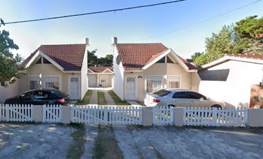 Departamento en venta - 2 Dormitorios 2 Baños - Mar del Tuyú