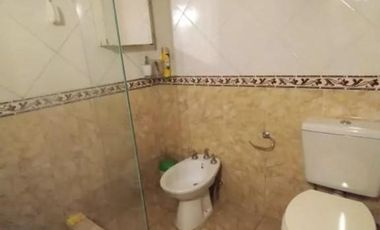 Casa en venta - 4 Dormitorios 2 Baños - Cochera - 140Mts2 - San Bernardo del Tuyú