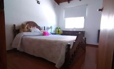 Casa en venta - 4 Dormitorios 2 Baños - Cochera - 140Mts2 - San Bernardo del Tuyú