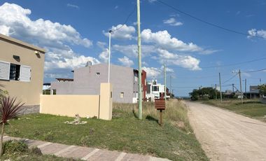 Calle 76 entre 17 y 19 a metros de la Playa