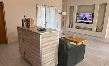 Calle 76 entre 17 y 19 a metros de la Playa