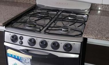 Departamento 2 ambientes con cochera a solo edia cuadrta de Av. Yrigoyen Banfield Oeste