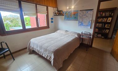 Venta Casa 4 Ambientes Con Departamento 3 Ambientes