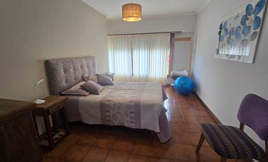 Venta Casa 4 Ambientes Con Departamento 3 Ambientes