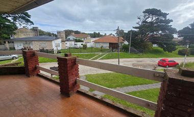 Venta Casa 4 Ambientes Con Departamento 3 Ambientes