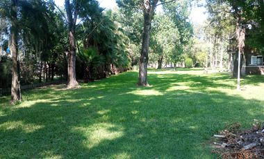 VENDE IMPORTANTE TERRENO EN PEREZ