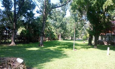 VENDE IMPORTANTE TERRENO EN PEREZ