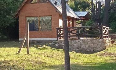 Casa en venta - 2 Dormitorios 2 Baños - 1.000Mts2 - Villa Ventana, Tornquist