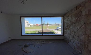 VENTA Casa de 4 ambientes a estrenar. Arenas Chico, Mar del Plata