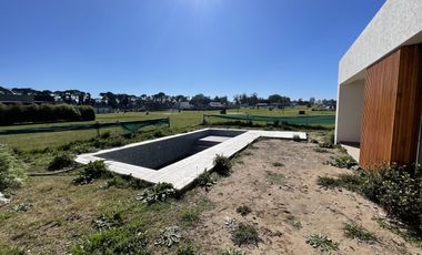 VENTA Casa de 4 ambientes a estrenar. Arenas Chico, Mar del Plata