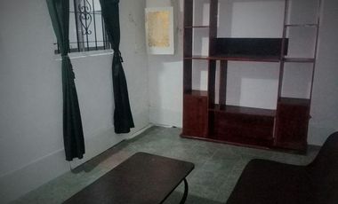 Casa en venta - 4 Dormitorios 2 Baños - Cochera - 240Mts2 - Valentín Alsina, Lanús