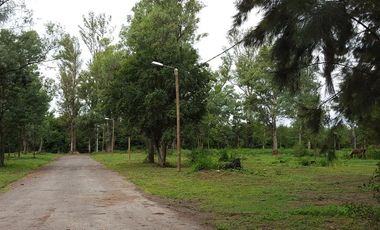 Lote en barrio parque La Arboleda