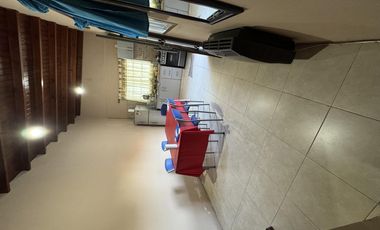 PH 2 hambientes con cochera propia en  lomas de zamora