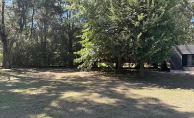 Casa en venta - 2 Dormitorios 1 Baño - Cochera - 1.500Mts2 - San Vicente