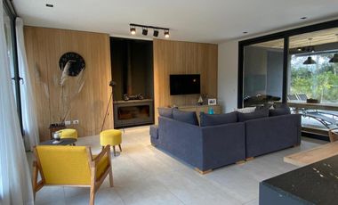 Departamento en venta - 3 Dormitorios 3 Baños - Pinamar