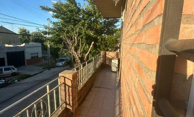 Casa en  San Lorenzo al 500 - Sarandi venta