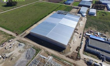Alquiler 5400 Mts Cub Polo Industrial Ezeiza sobre lote 10.000mts