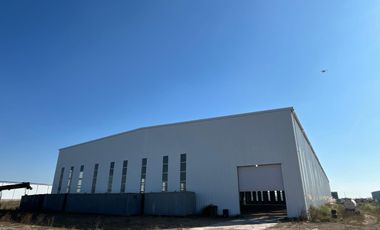 Alquiler 5400 Mts Cub Polo Industrial Ezeiza sobre lote 10.000mts