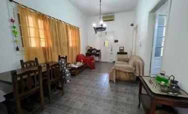 Departamento en venta - 2 Dormitorios 1 Baño - Cochera - 146Mts2 - Boulogne Sur Mer