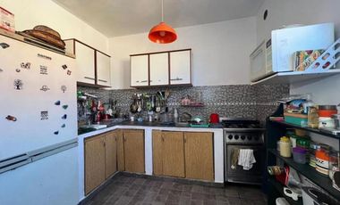 Departamento en venta - 2 Dormitorios 1 Baño - Cochera - 146Mts2 - Boulogne Sur Mer