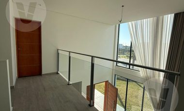 Casa en venta - Barrio Lagos de Canning