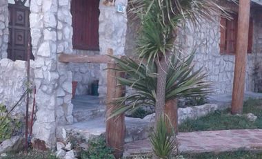 Casa en venta - 3 Dormitorios 2 Baños - Cochera - Chapadmalal